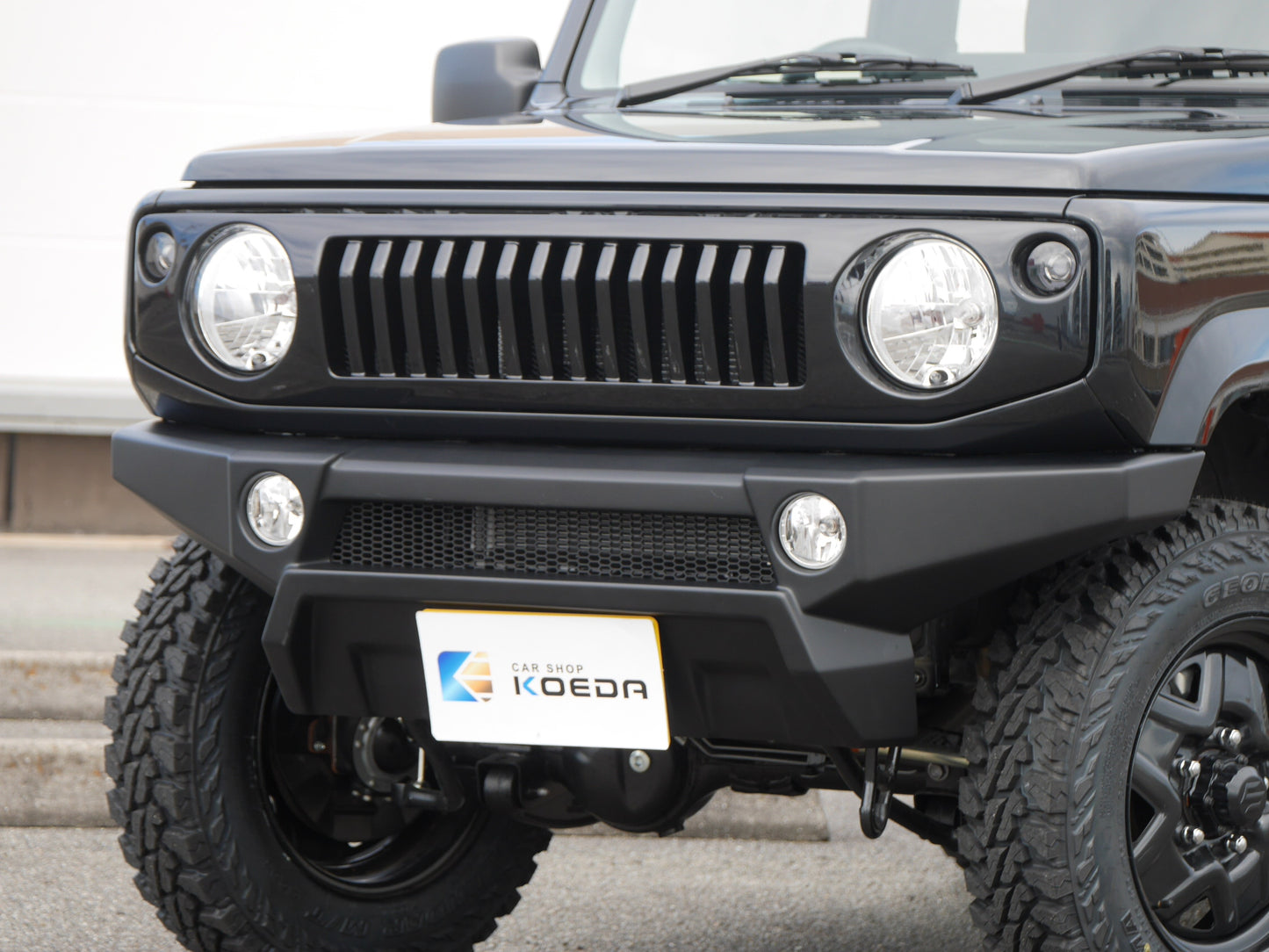 ジムニー JB64W JIMNY オリジナル フロントバンパー 未塗装 カスタムパーツ PEACE コエダ自動車