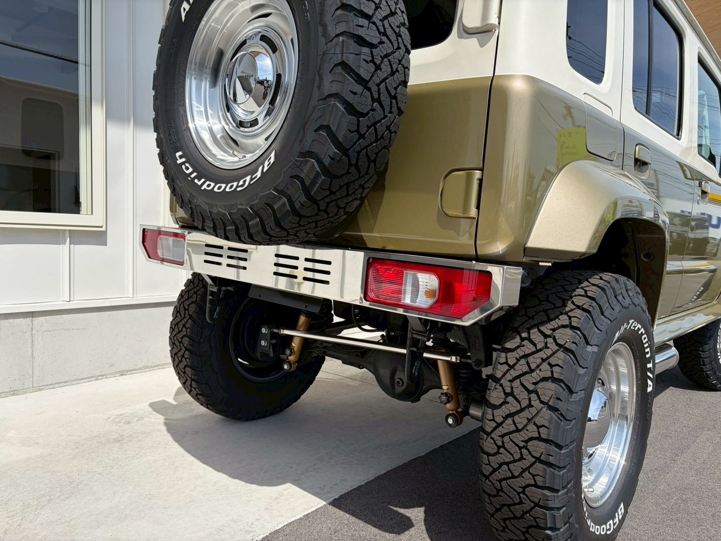 NEW!! ジムニーシエラ ノマド用 INNOVATIVE REAR BUMPER コエダ自動車 JB74/JC74