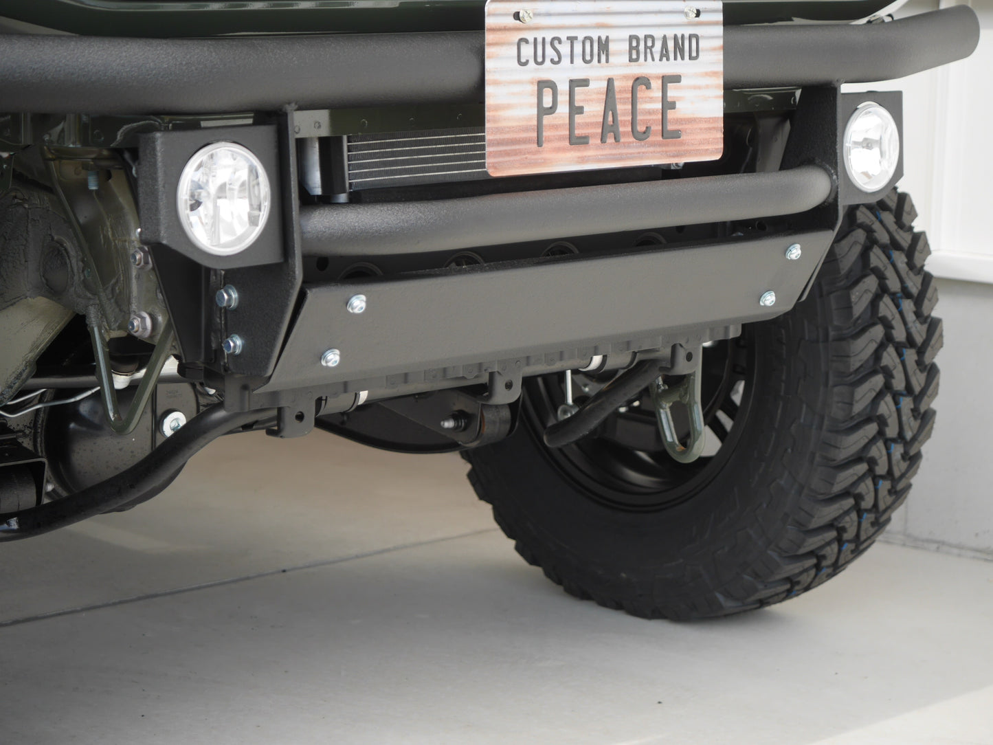 ジムニーシエラ JB74W JIMNYSIERRA オリジナル フロントパイプバンパー カスタムパーツ PEACE コエダ自動車